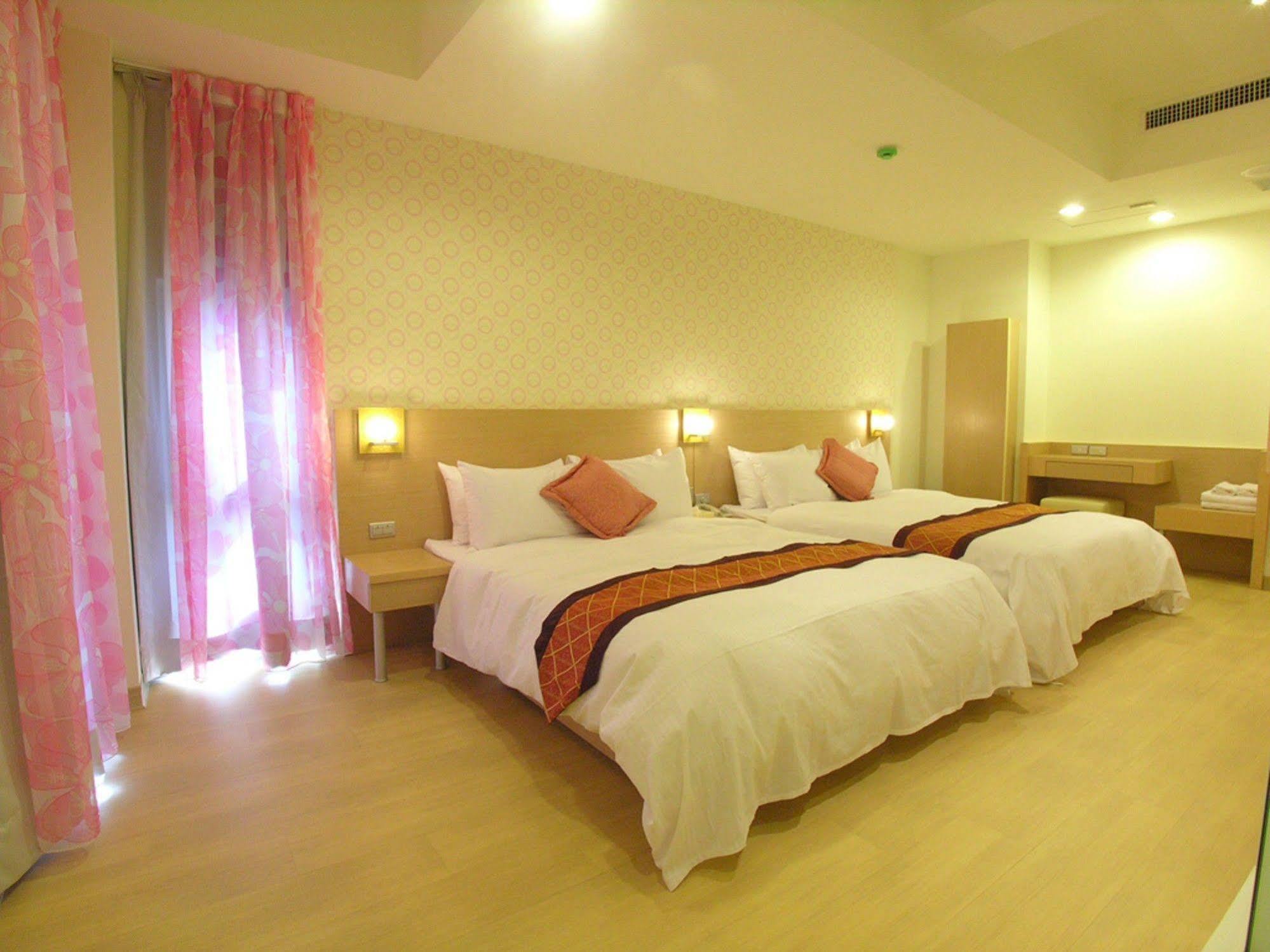 Fish Hotel - Yancheng كاوشيونغ المظهر الخارجي الصورة